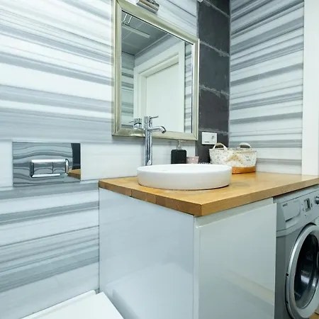 Διαμέρισμα Cosy Triplex Flat *